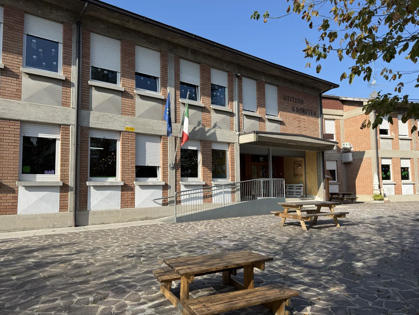 organi istituto santa dorotea casalgrande